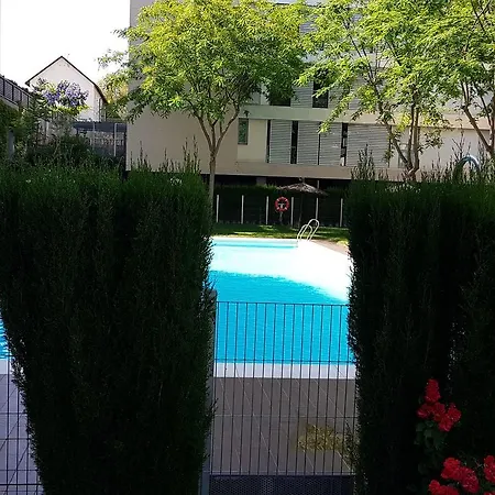 Loft Haya Metro Mairena - Parking/piscina Apartamento