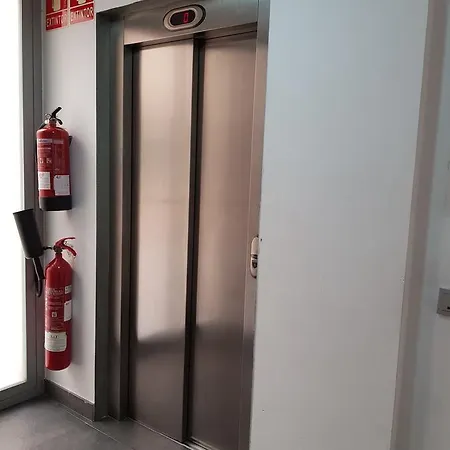 Loft Haya Metro Mairena - Parking/piscina Apartamento