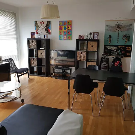 Loft Haya Metro Mairena - Parking/piscina